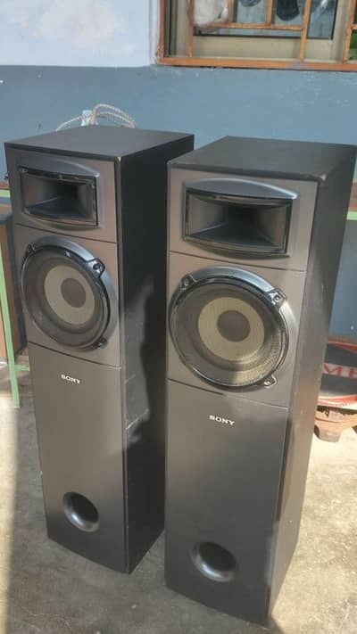 Sony Tower Speakers 4πohm