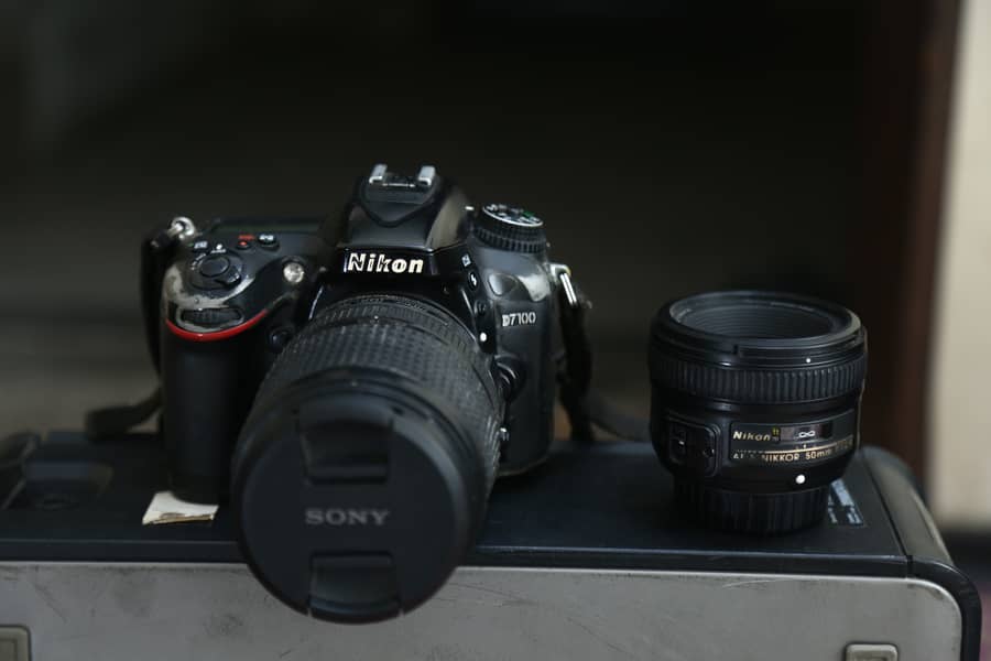 Nikon D7100 0