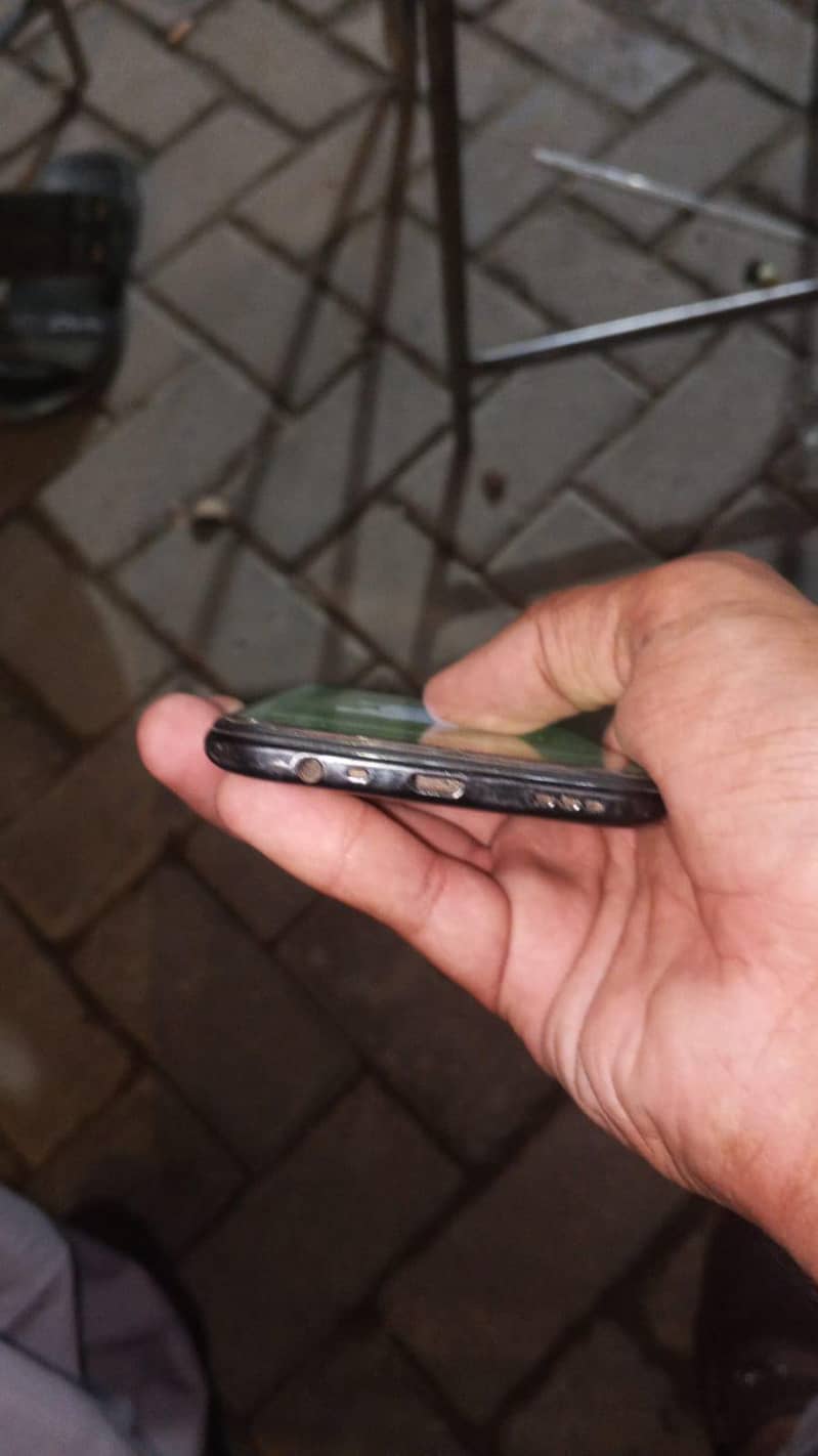 OPPO A31 1