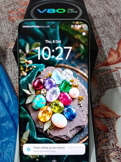 Vivo v 80 Lite edge 8/256