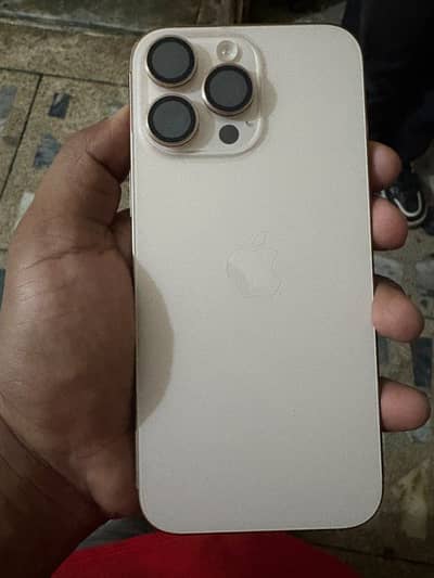 Apple iPhone 16 Pro Max