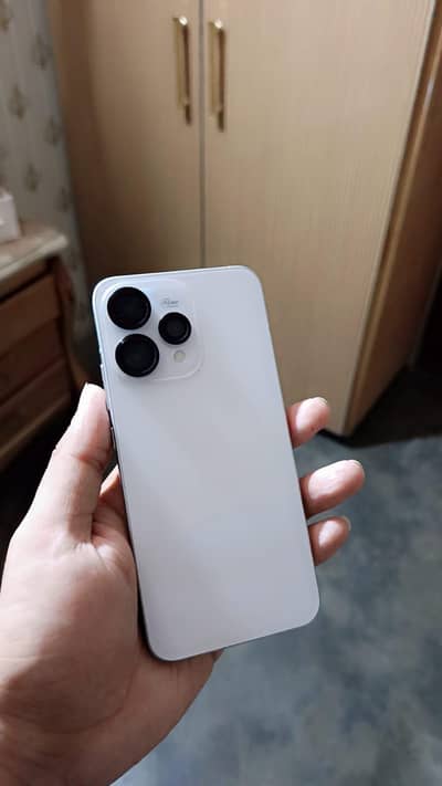 OPPO Reno 15