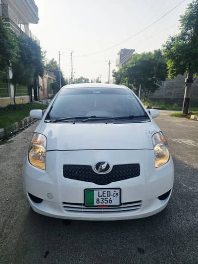 Toyota Vitz 2006