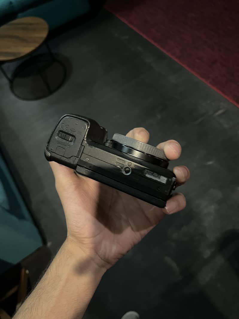 Sony a6400 0