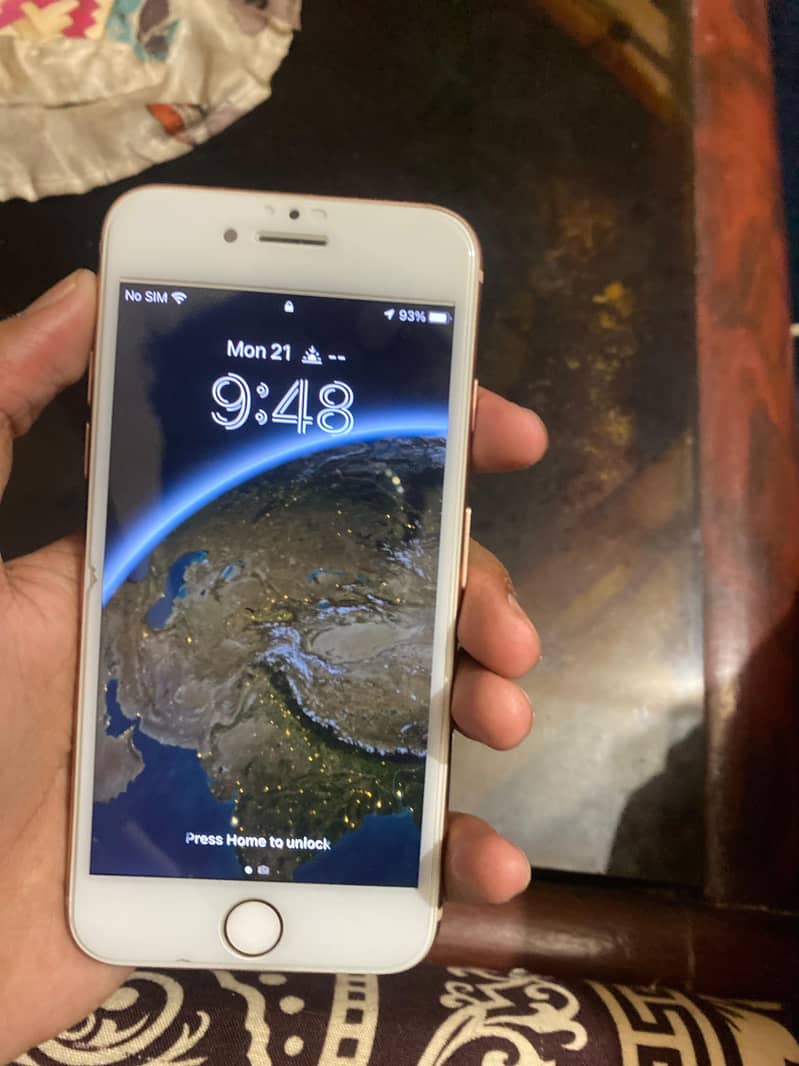Apple iPhone 8 8