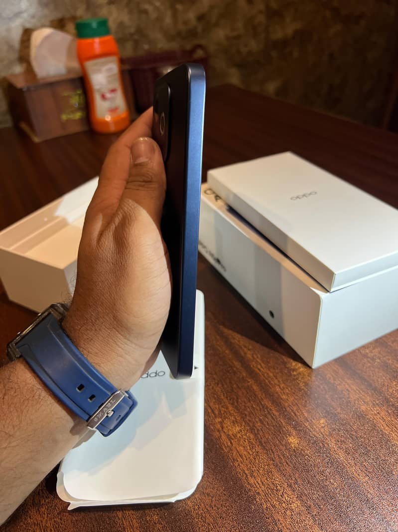 OPPO A6s 1