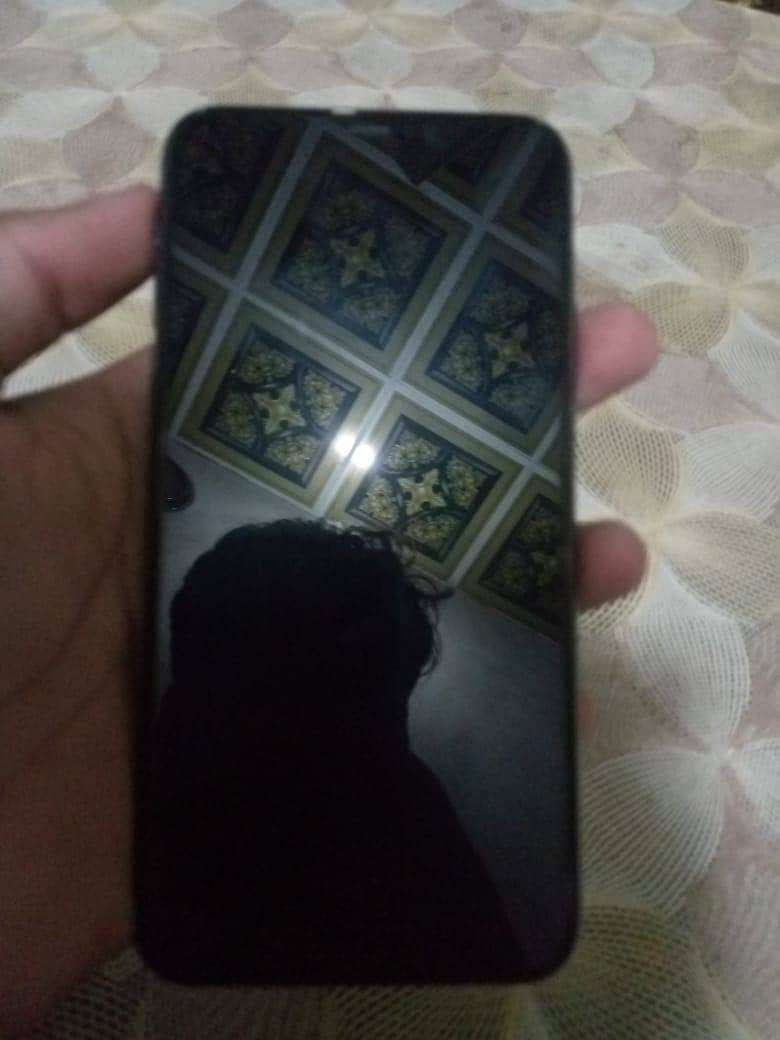 Apple iPhone 11 Pro Max 3