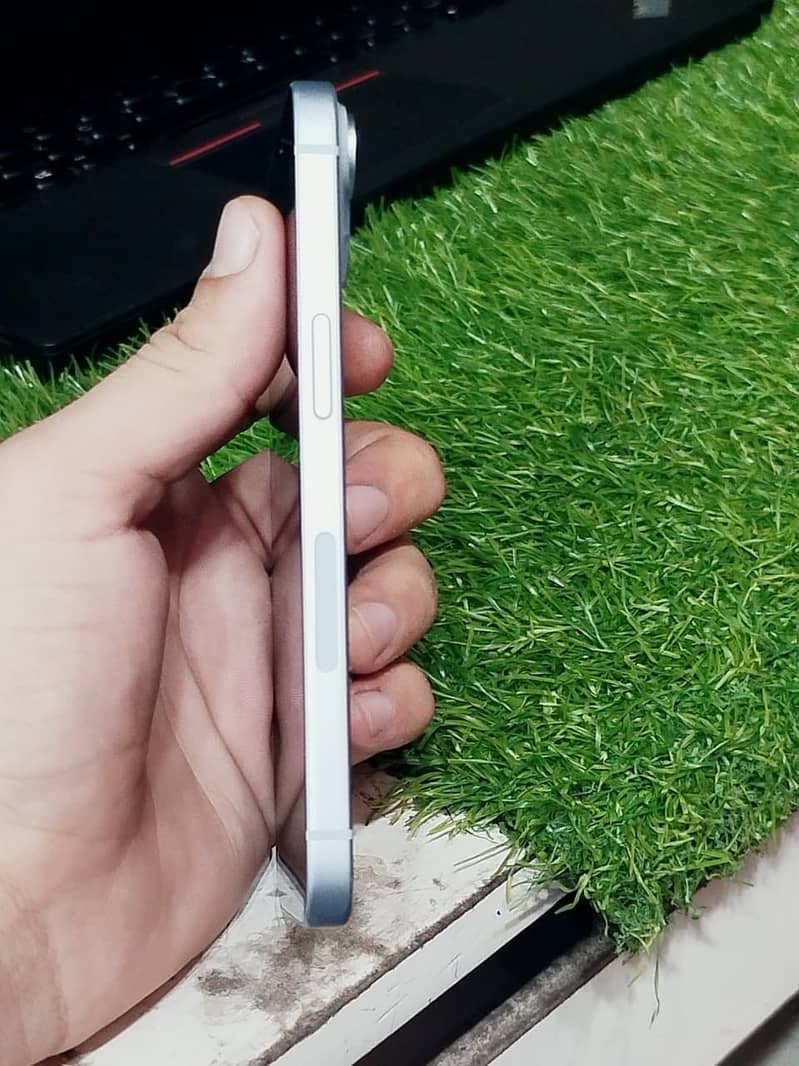 Apple iPhone 15 jv 3