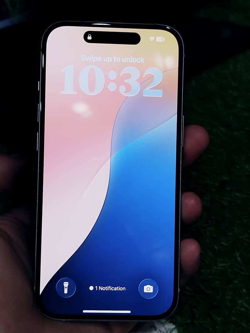 Apple iPhone 15 jv 7
