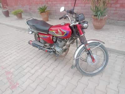 CG125