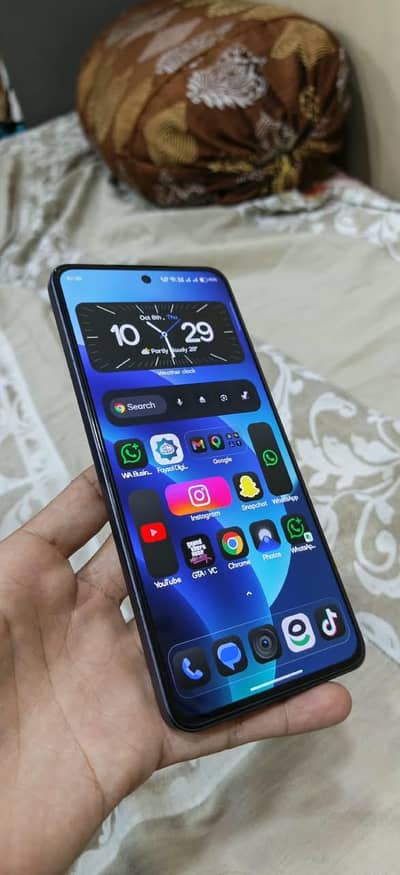 Realme 13 Plus
