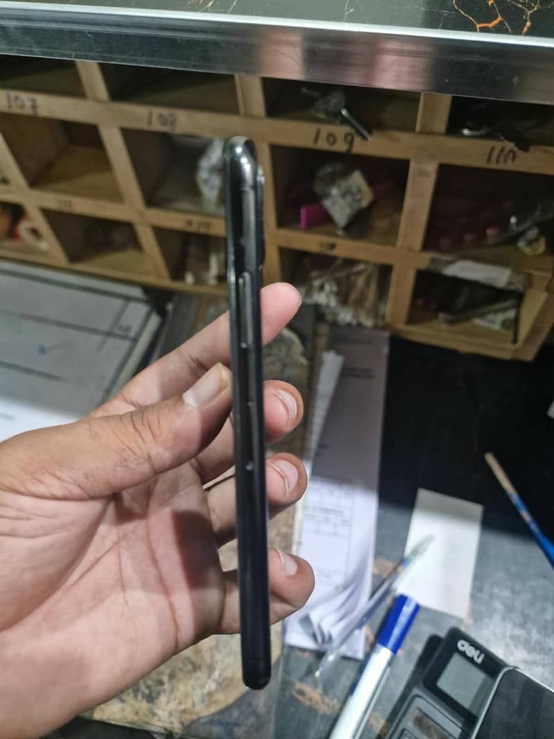 Iphone Xs 2