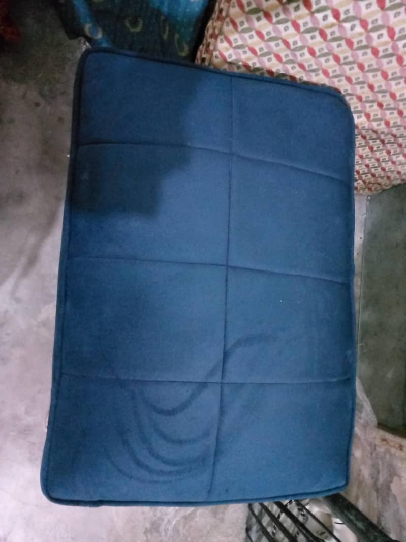 puffy stool 2