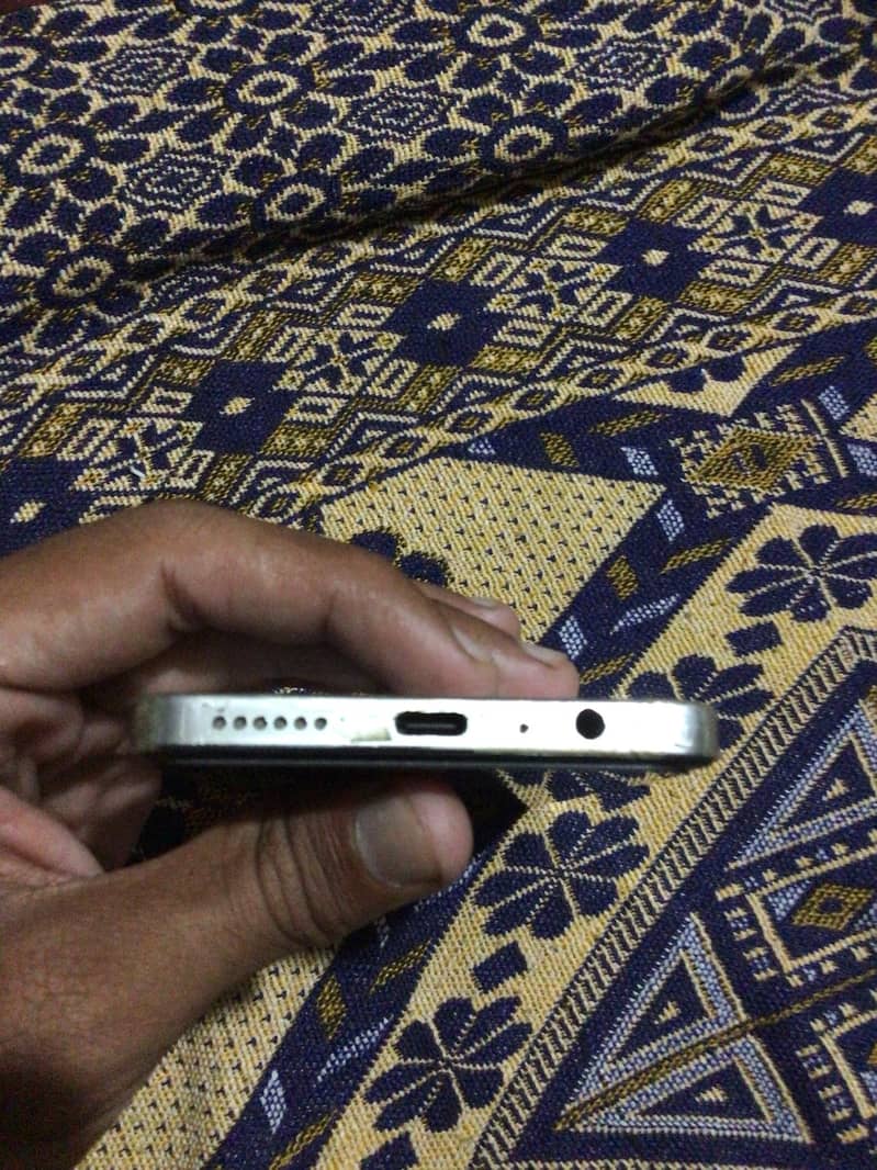 Tecno CAMON 20 4