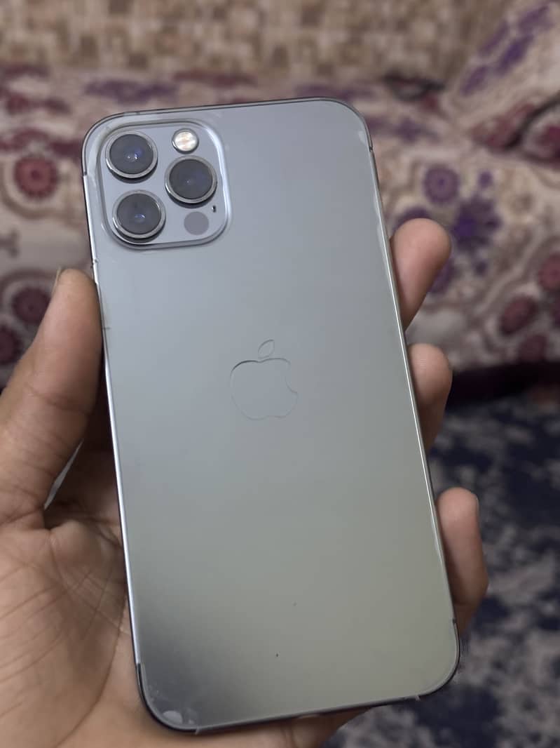 Apple iPhone 12 Pro 1