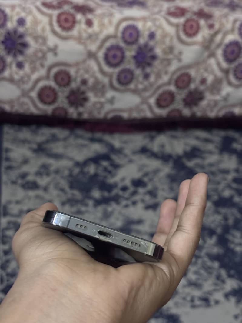 Apple iPhone 12 Pro 2