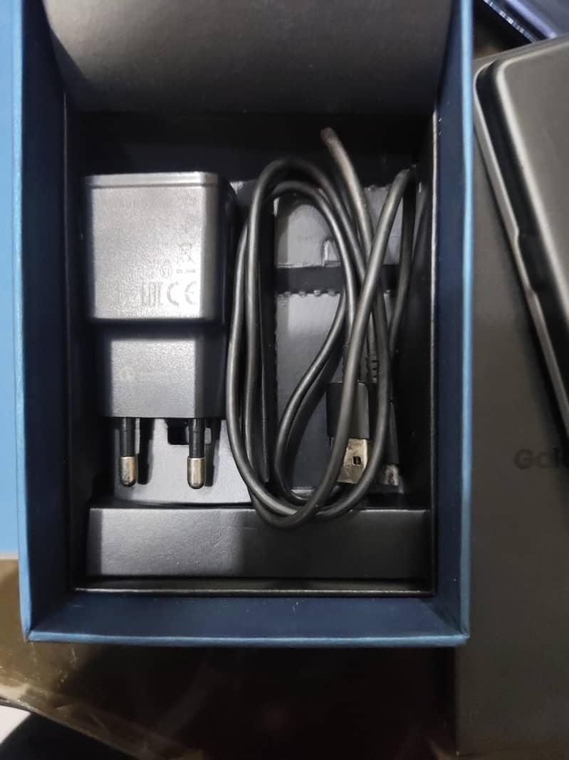Samsung Mobile Note 9 4