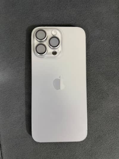 Apple iPhone 15 Pro Max Conditon 9.5