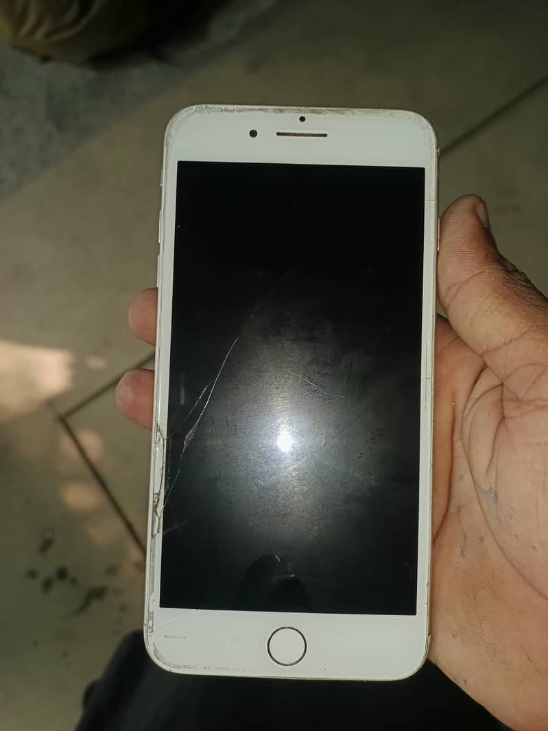 Apple iPhone 7 Plus 2