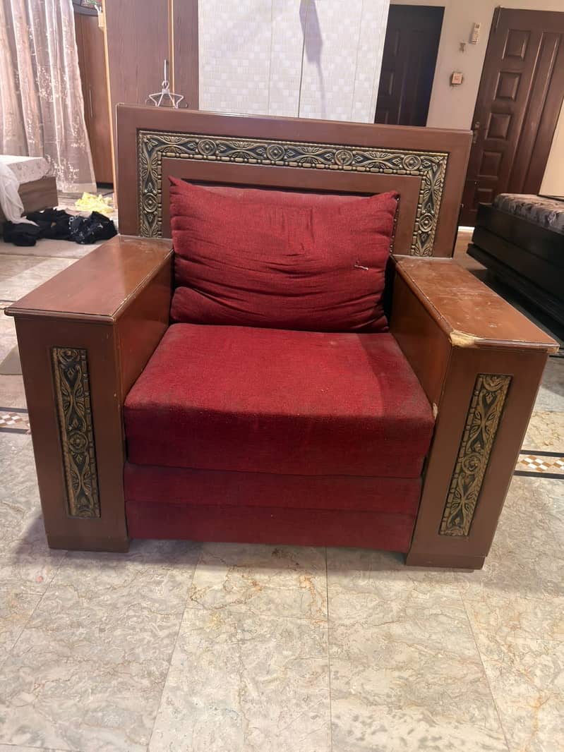 4x. 1 seater sofas 3