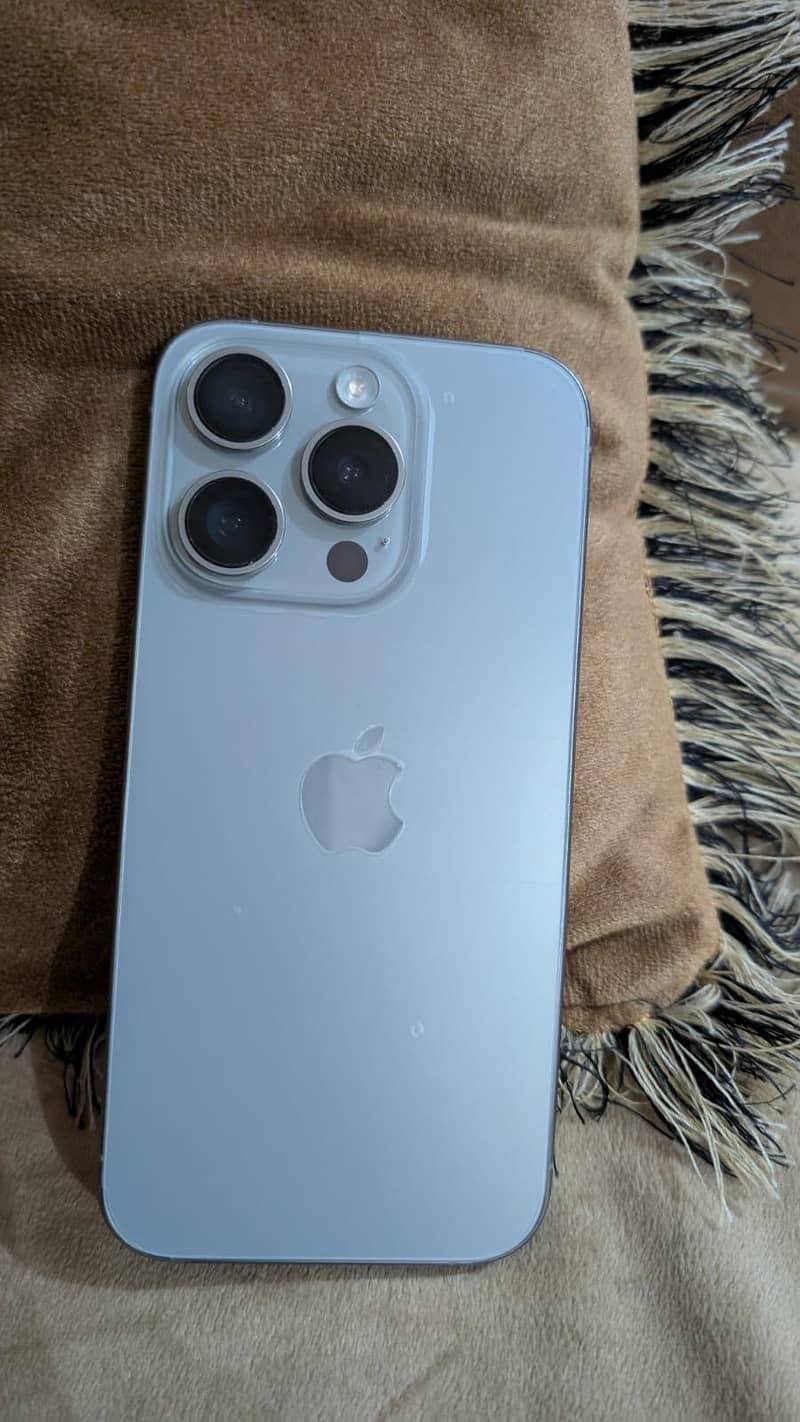 Apple iPhone 15 Pro 1
