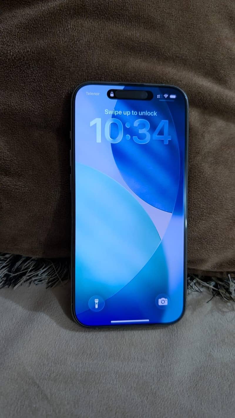 Apple iPhone 15 Pro 2