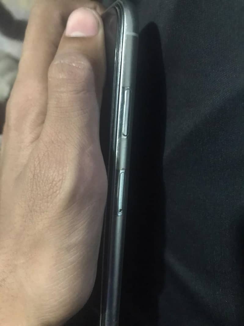 Apple iPhone X 2