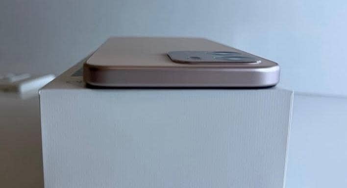 OPPO A6 4