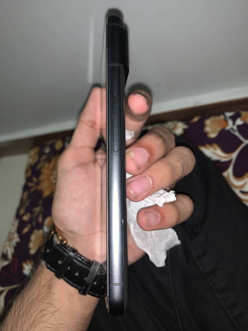 Google Pixel 8 3
