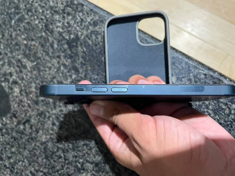 Apple IPhone 14 7