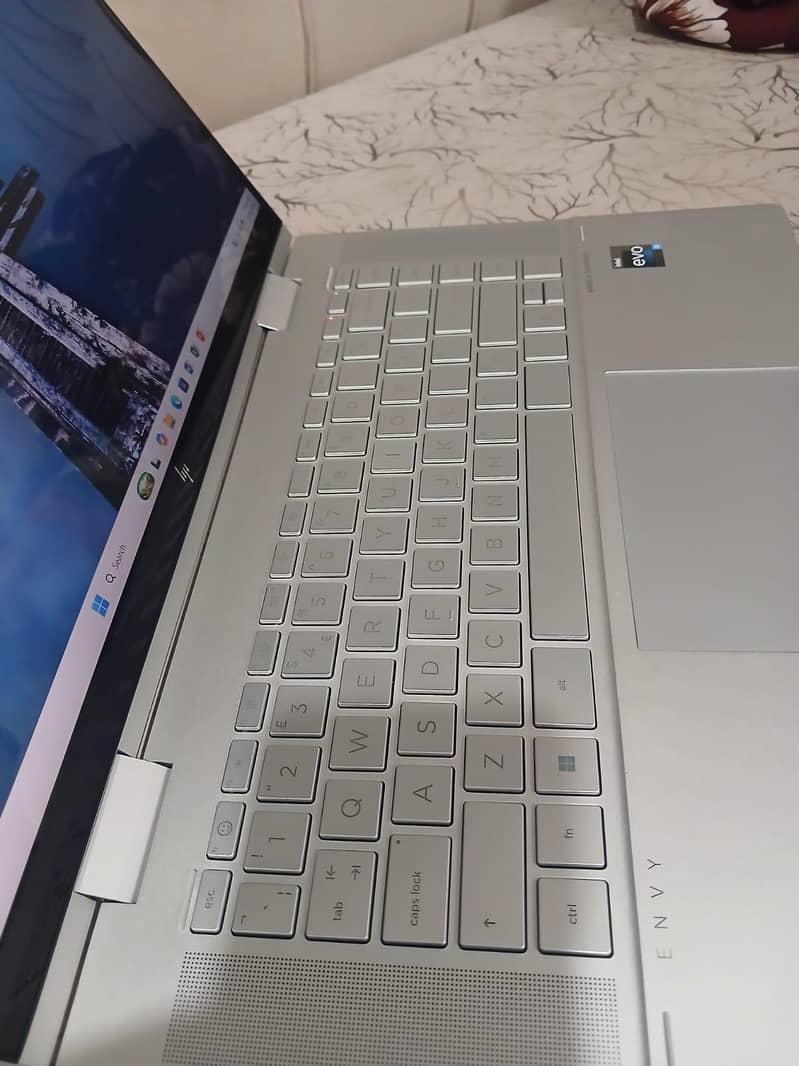 HP EVo intel 12