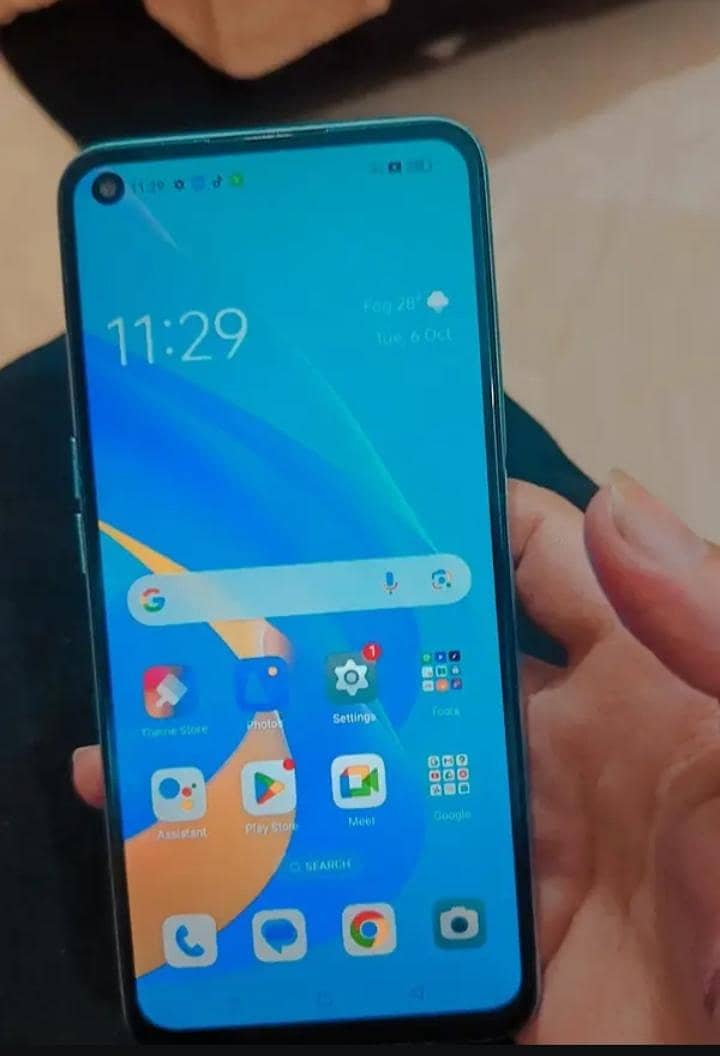 OPPO A76 1