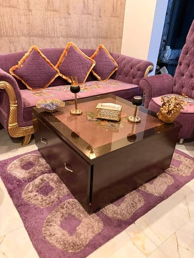 centre table made of wood and mirror on the top