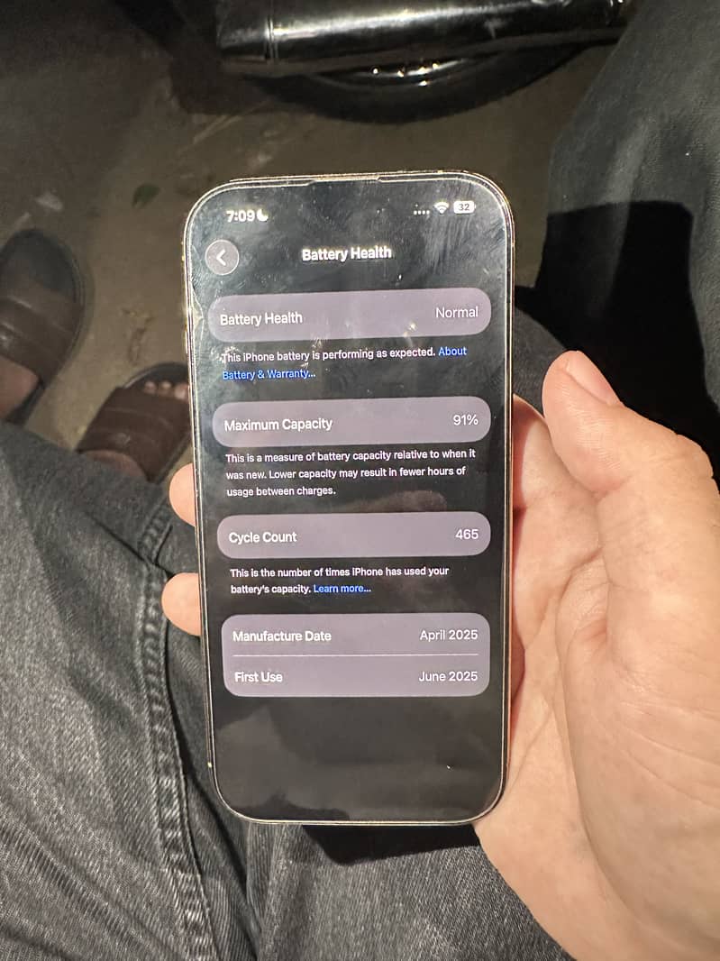 Apple iPhone 16 Pro 8