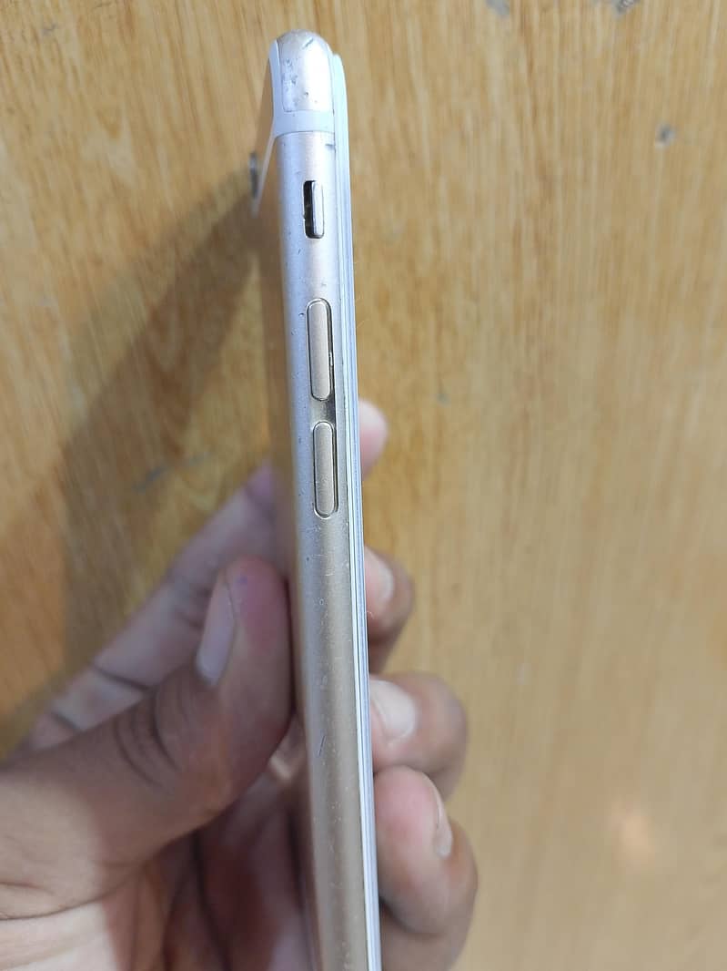 Apple iPhone 5s 3