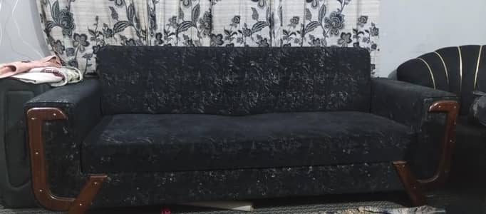 black sofa cumbed wellvet