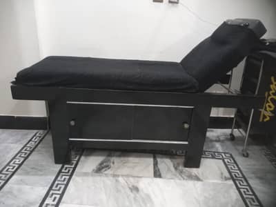 Salon Facial Bed For sale whatsapp number0333 5161709