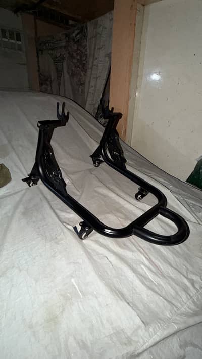 Fully movable 4 wheels Paddock stand for Heavy Bikes.