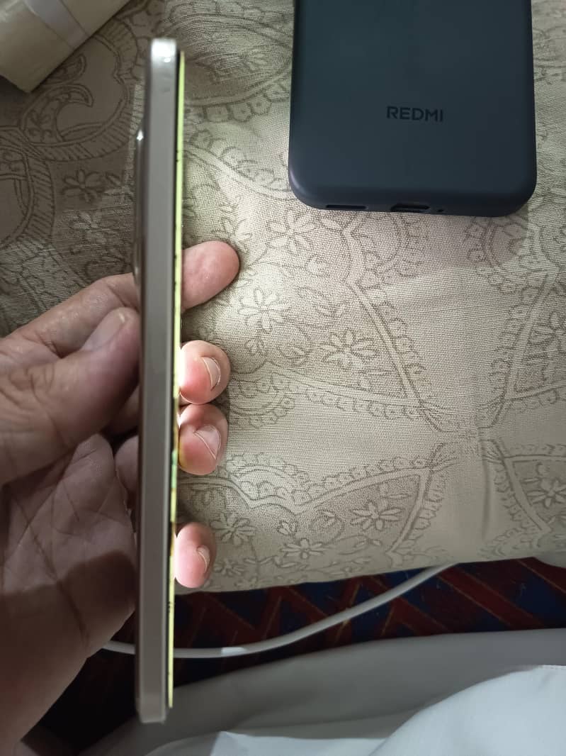REDMI NOTE 15 PRO PLUS 7
