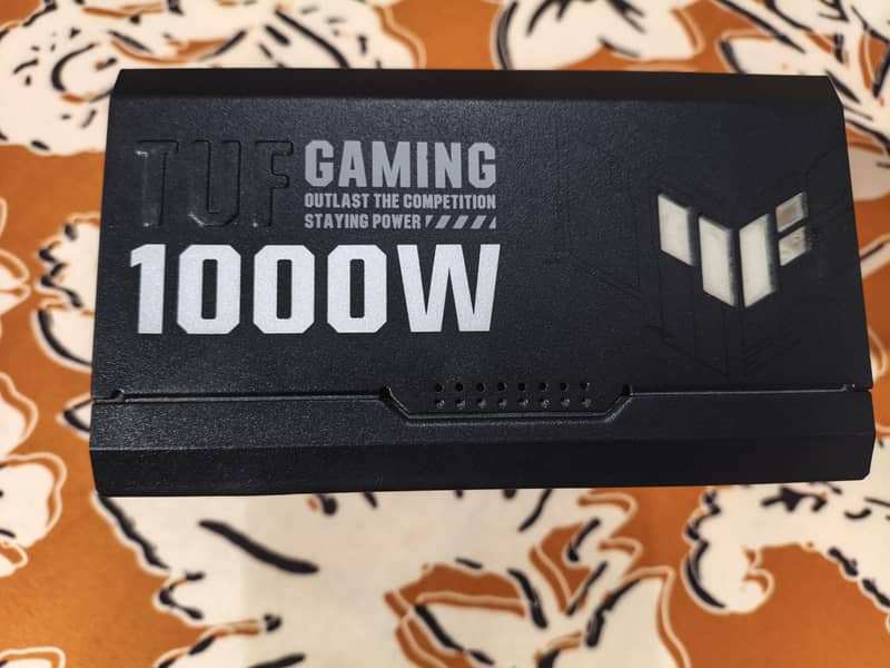 Asus Tuff gaming 1000watts G Gold 80 Plus Gold with all the cables ...