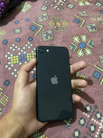 Apple iPhone SE