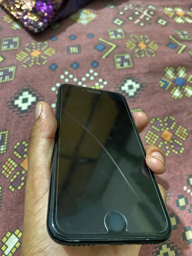 Apple iPhone SE 4