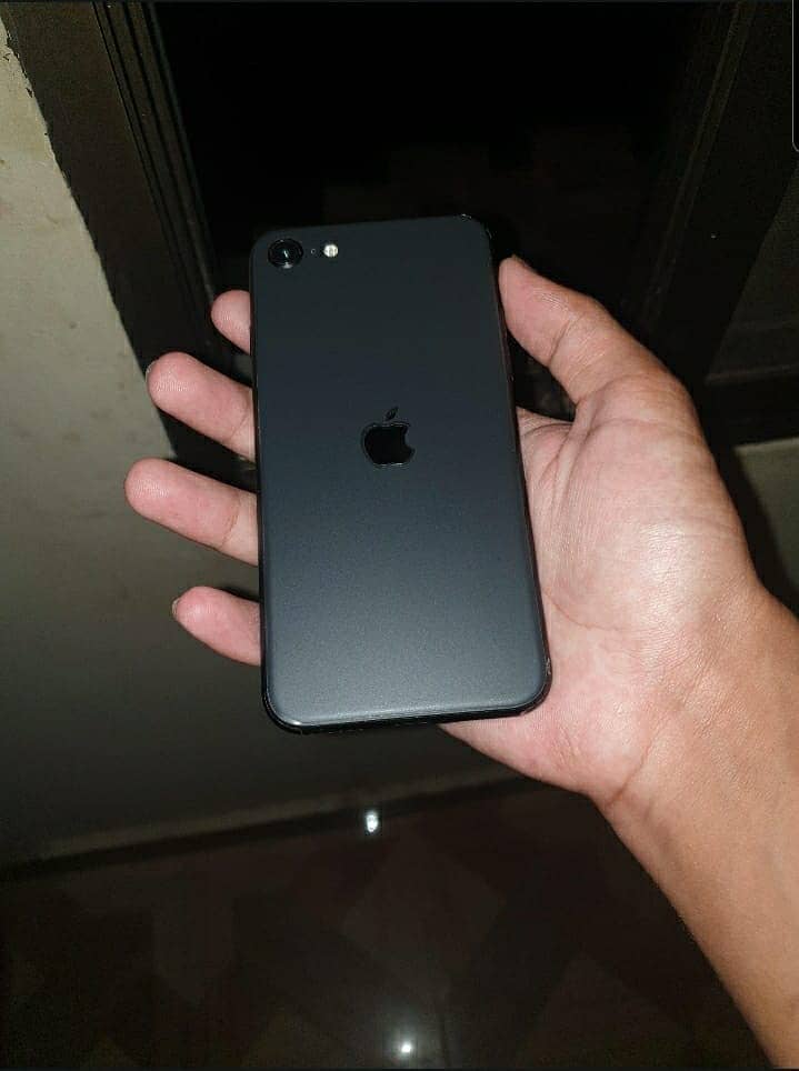 Apple iPhone SE 1