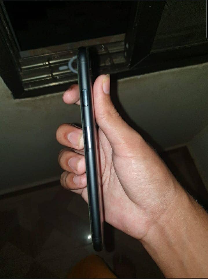 Apple iPhone SE 2