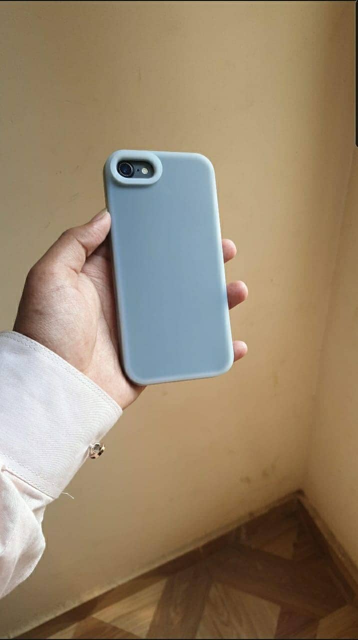 Apple iPhone SE 6