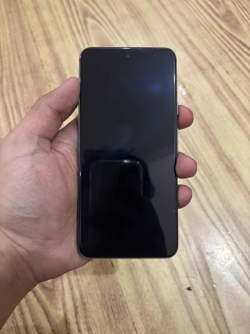 Google Pixel 8 1