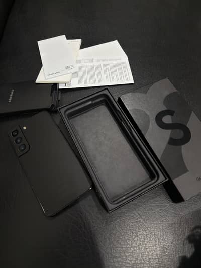 Samsung Mobile S22 mobile phone for sale