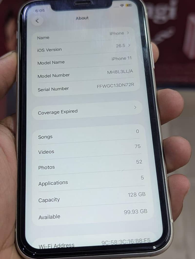 Apple iPhone 11 3