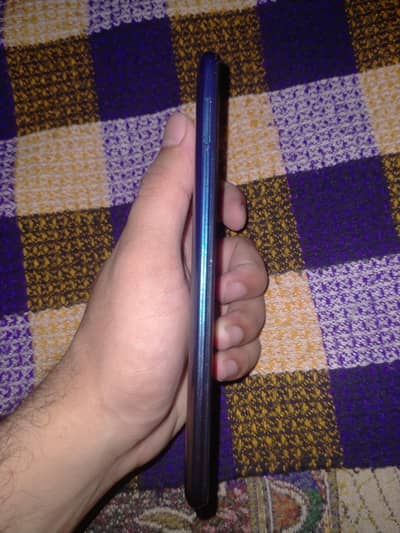 Infinix Hot 8 4/64