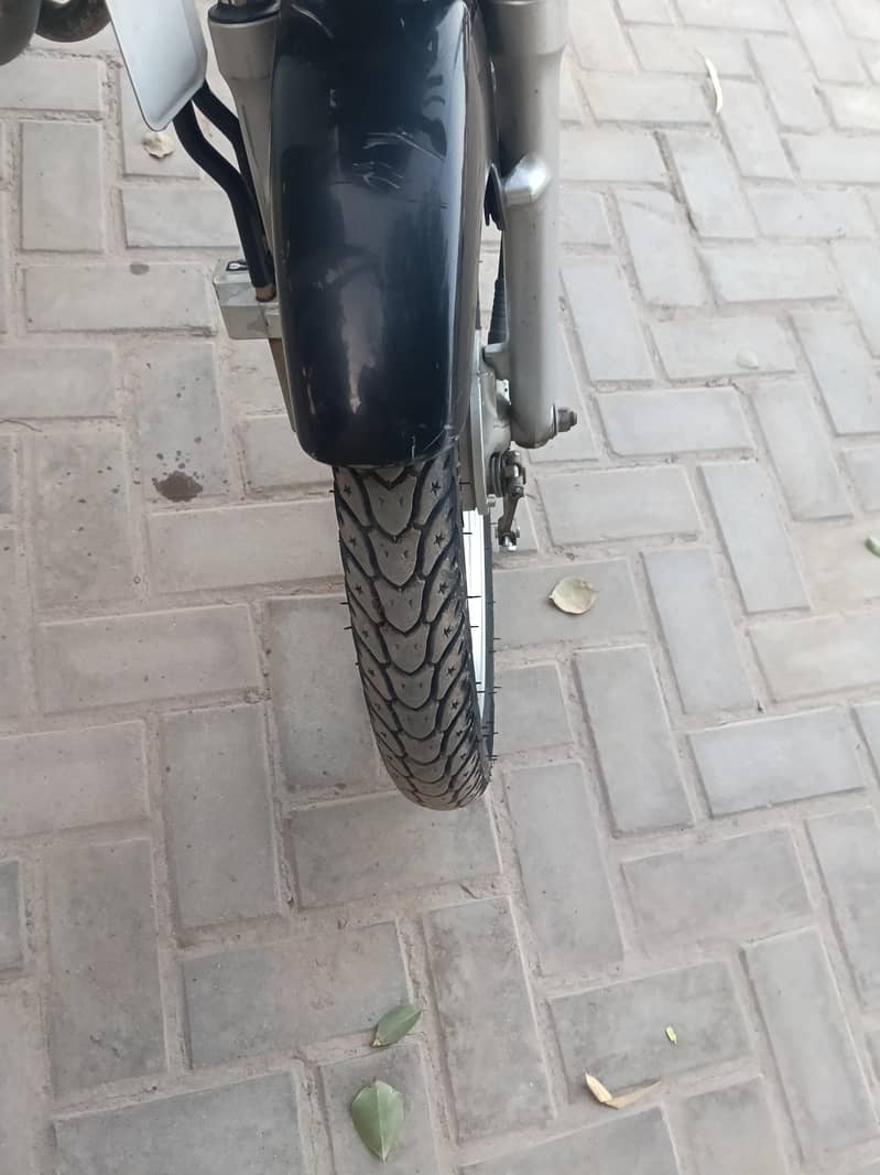 Suzuki 5